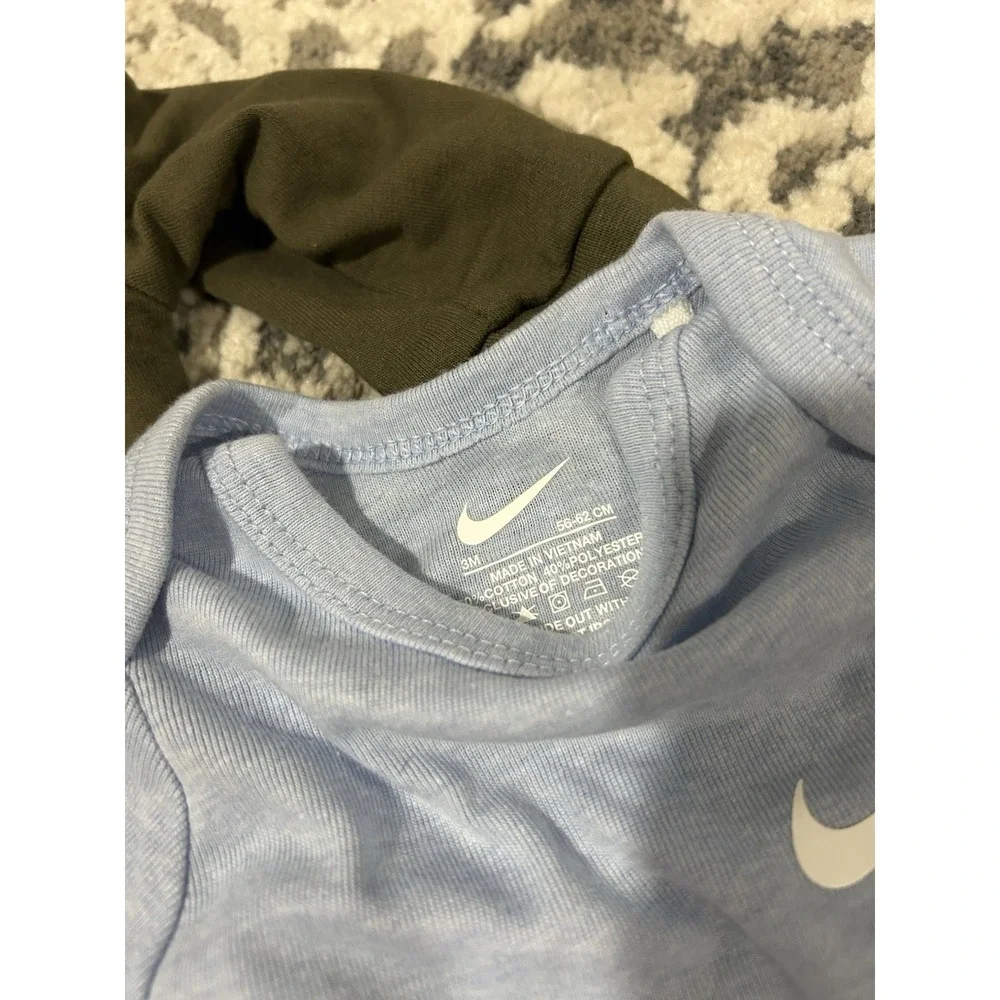 Nike Baby Boy‎ Lot Size Newborn/0-3 Month